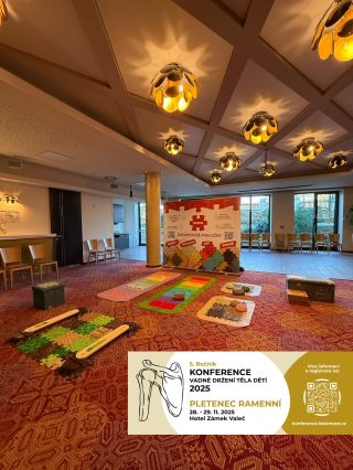 Ahoj MUFFICI! 😊 Dnes a zítra vystavujeme opět po roce naše ortopedické podložky MUFFIK na 5. ročníku konference @lokomoce...